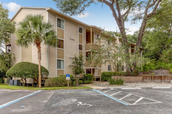 Stay & Play Gallery Photo 3